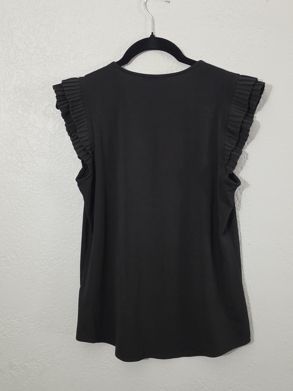 Adrianna Papell Pleated Flutter Sleeve Top Black V-Neck Stretch Womens Small - Picture 8 of 8